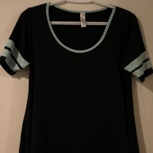 LuLaRoe Perfect T